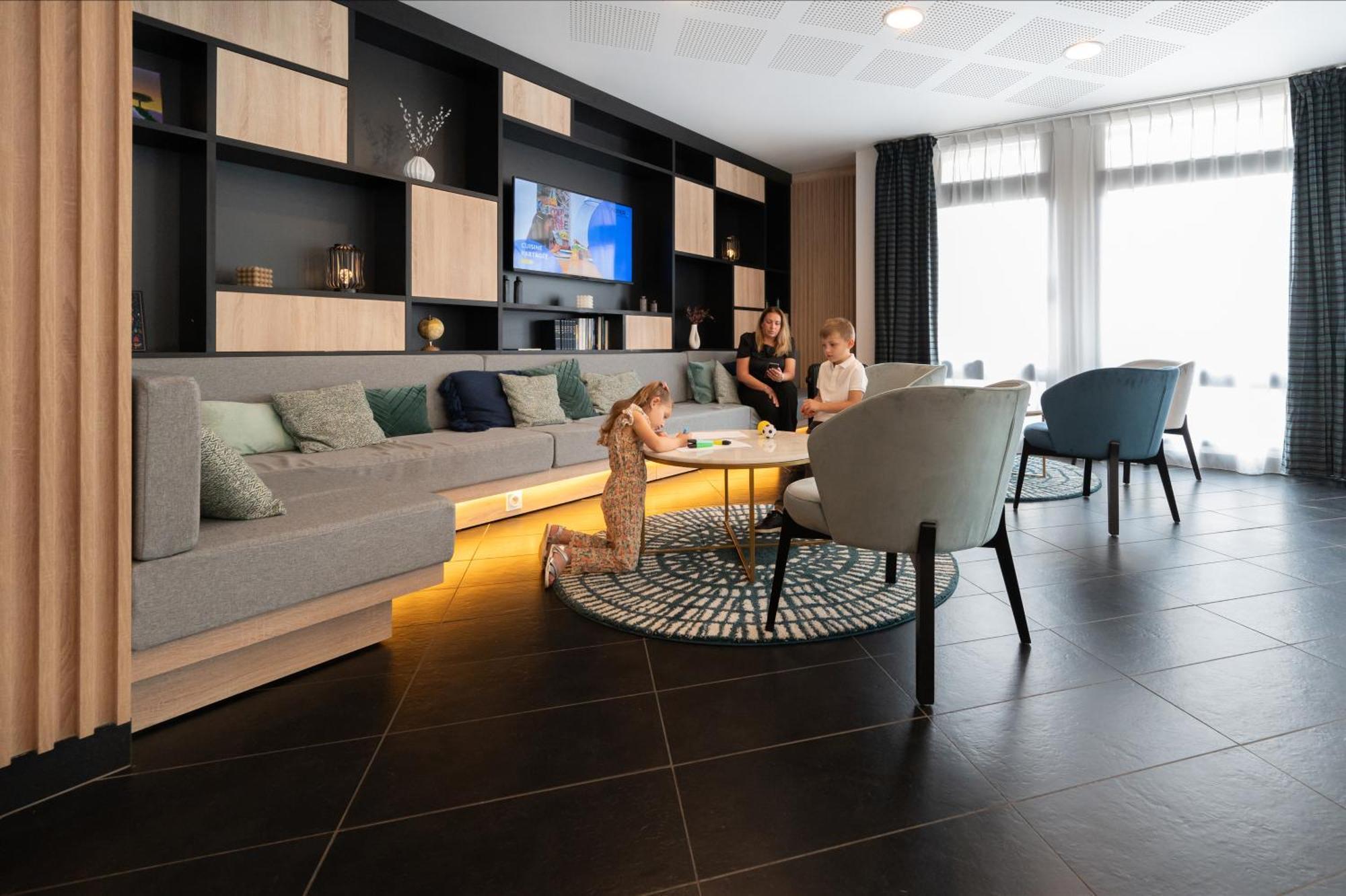 Nemea Appart Hotel Home Suite Nancy Centre Luaran gambar