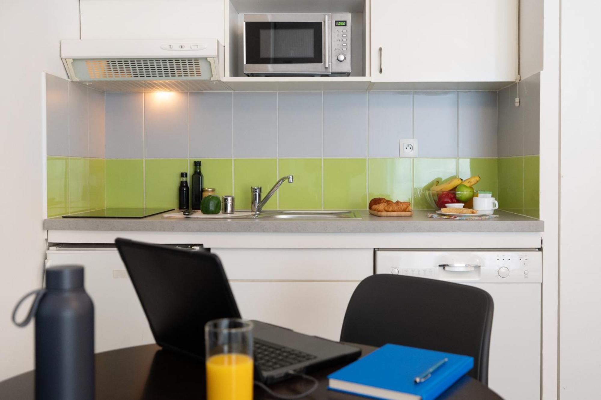 Nemea Appart Hotel Home Suite Nancy Centre Luaran gambar